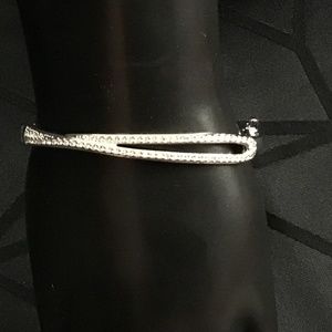 NWT Swarovski Hermine Bracelet Crystal and rhinestone bangle with clasp & lock